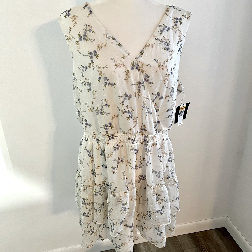 White summer dress 👗